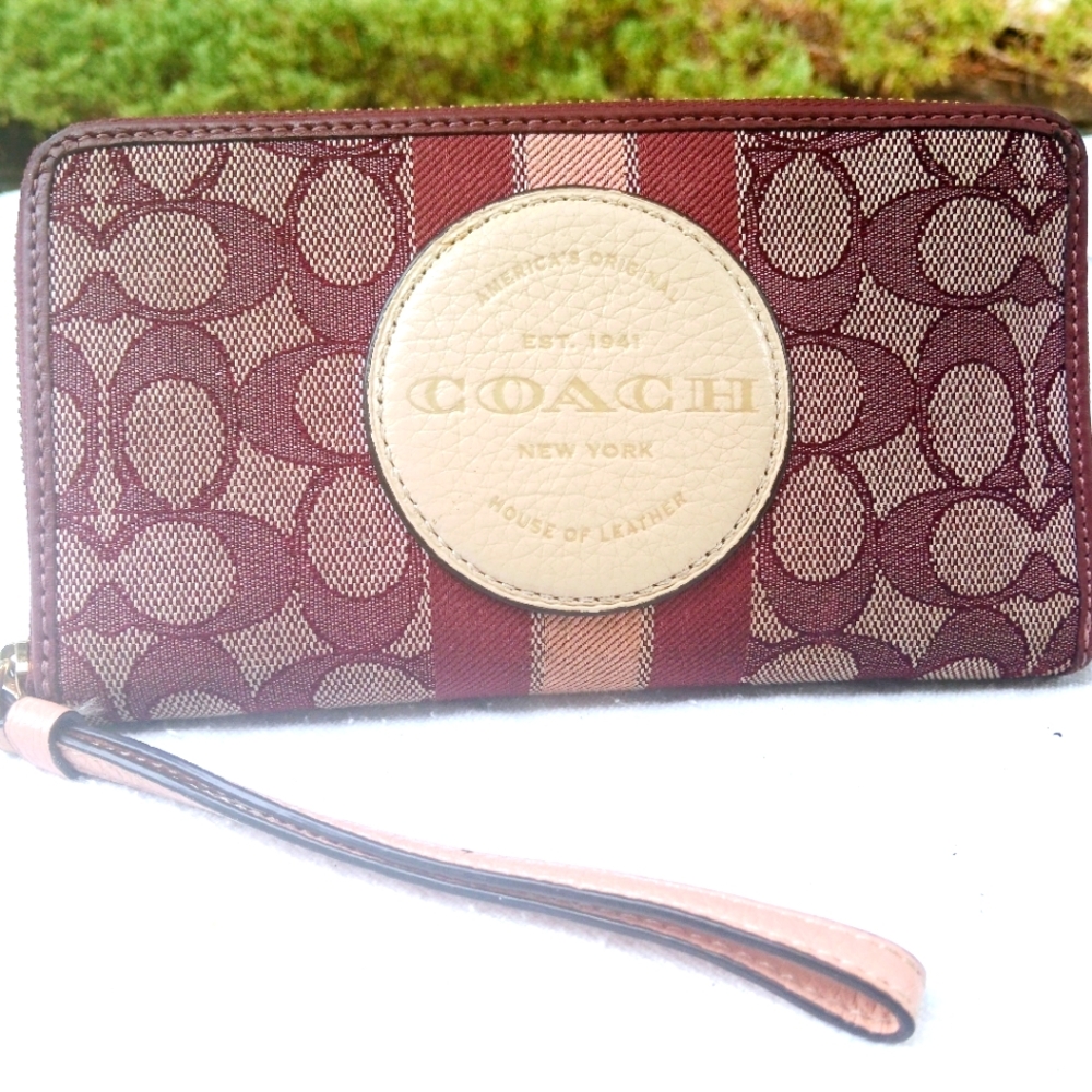 Coach "Dempsey" large wallet Signature Jaquard Burgundy/Pink with Coach Patch